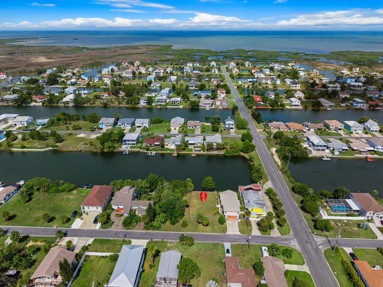 HERNANDO BEACH - Land