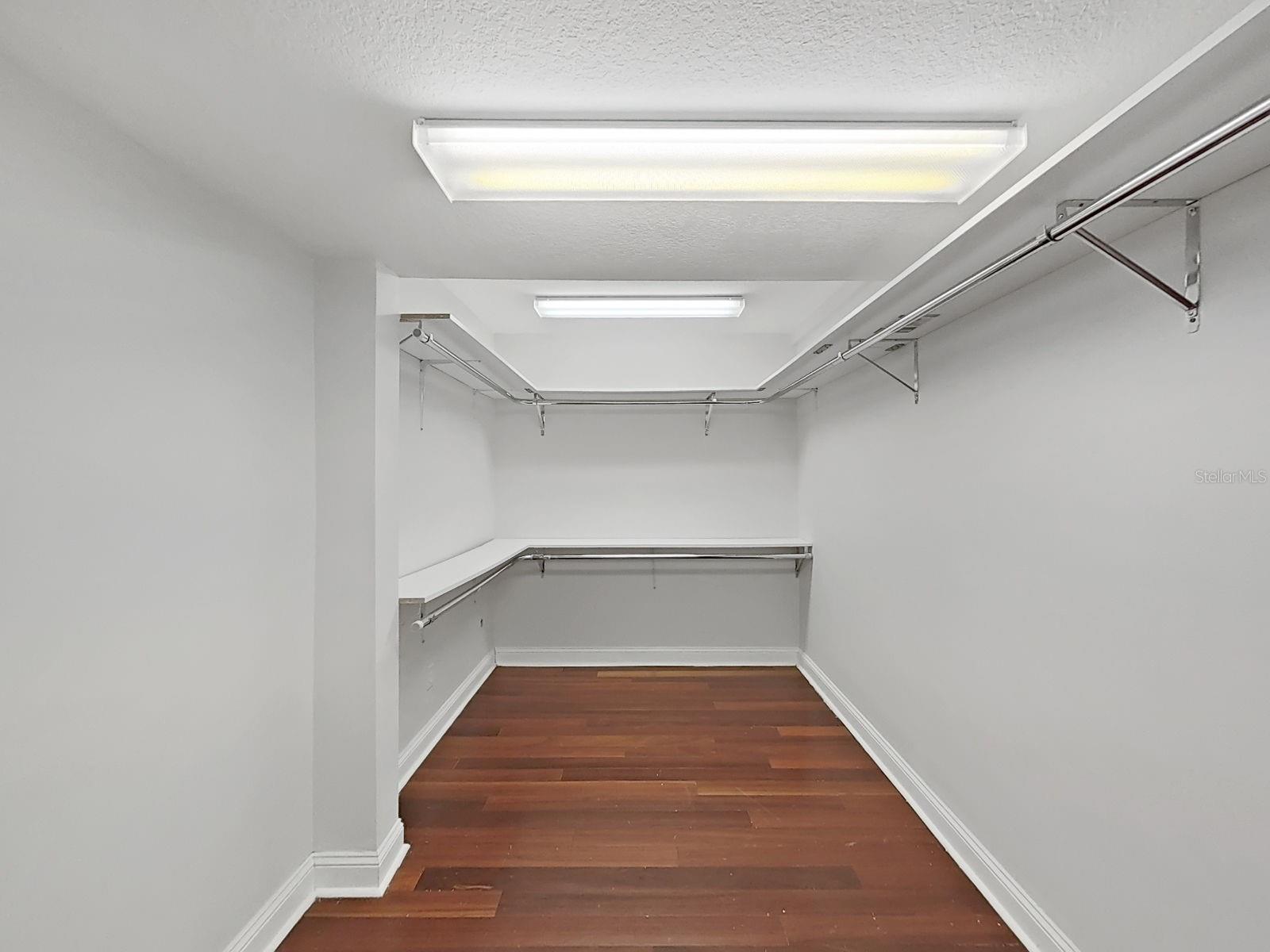 CARROLLWOOD SUB UNIT 22B - Residential