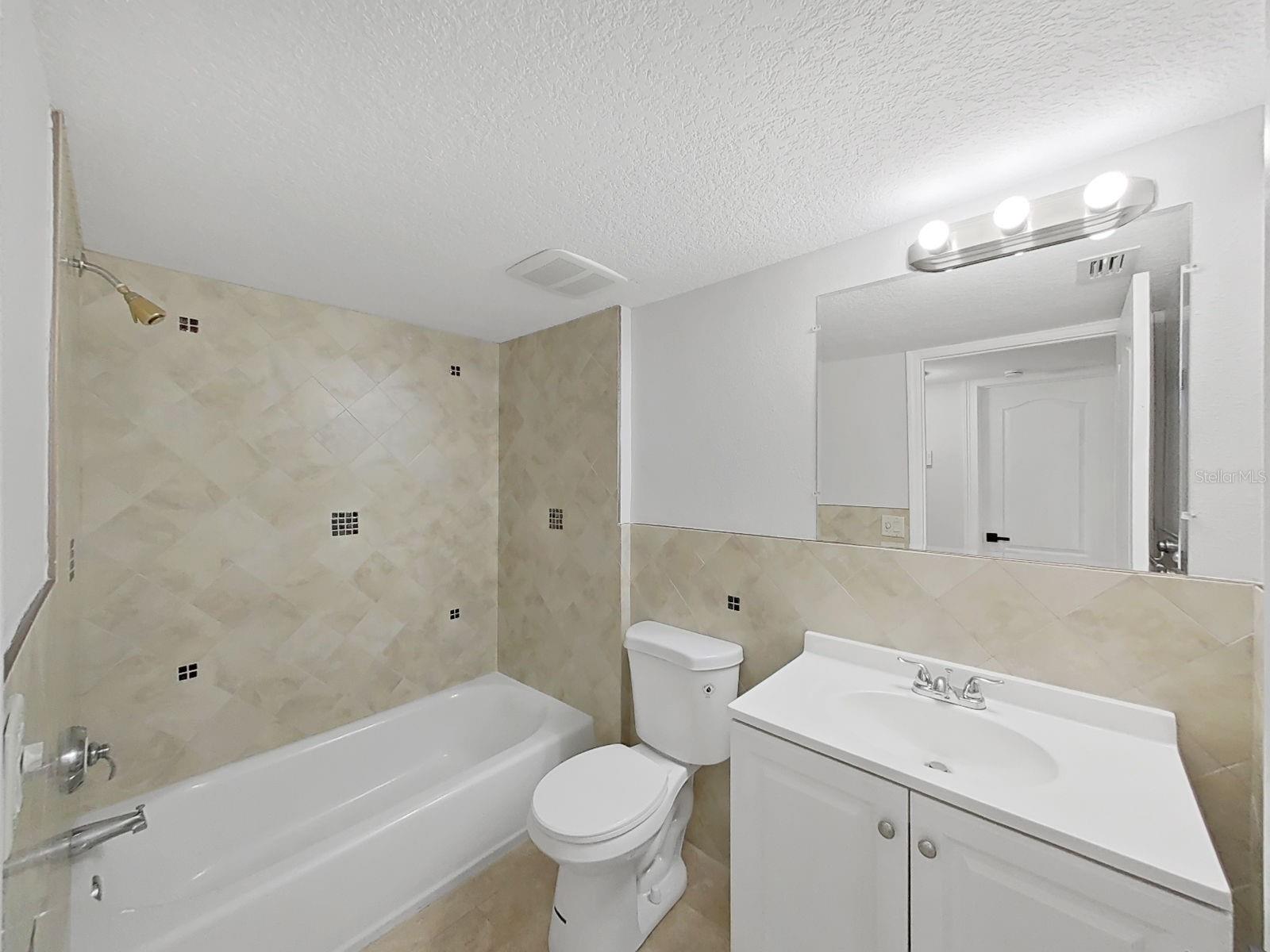 CARROLLWOOD SUB UNIT 22B - Residential