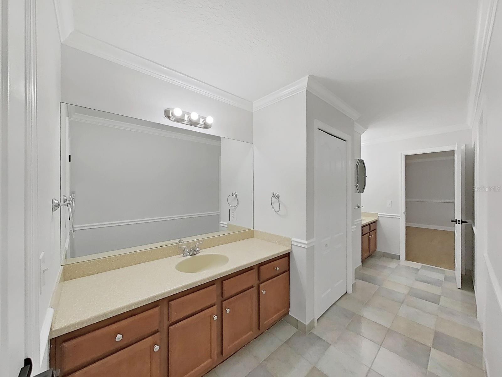 CARROLLWOOD SUB UNIT 22B - Residential