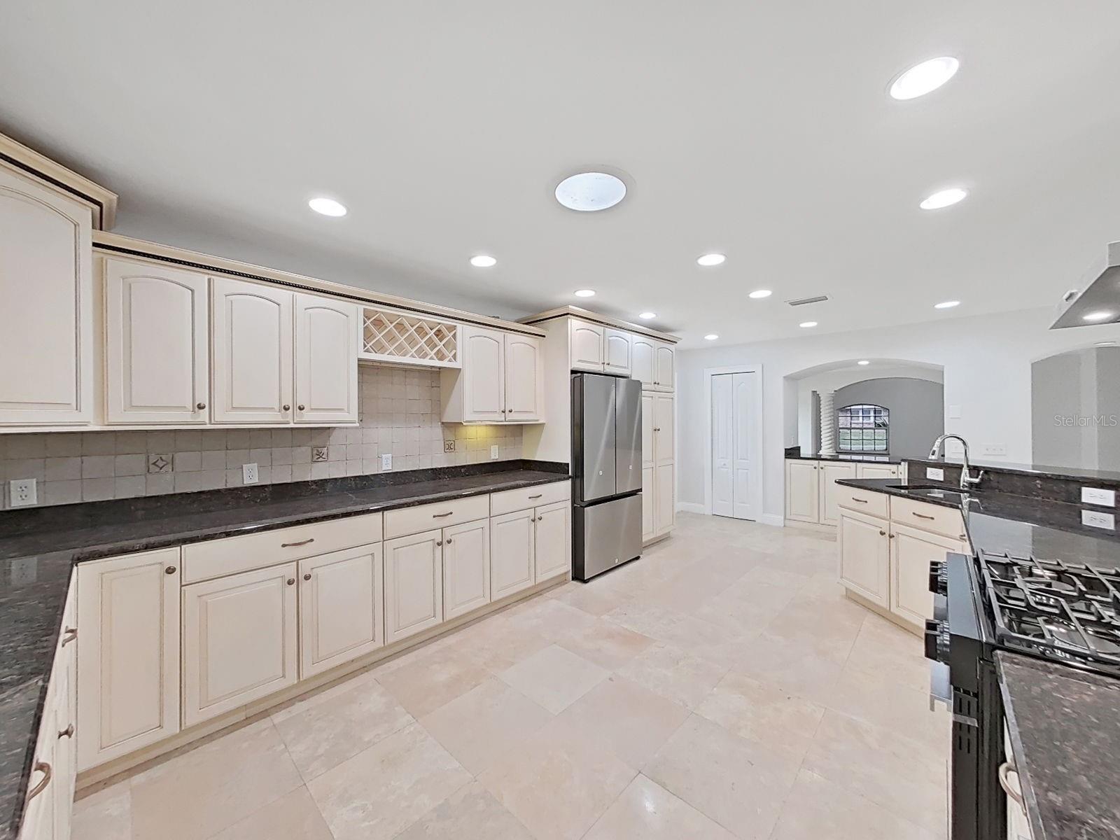 CARROLLWOOD SUB UNIT 22B - Residential