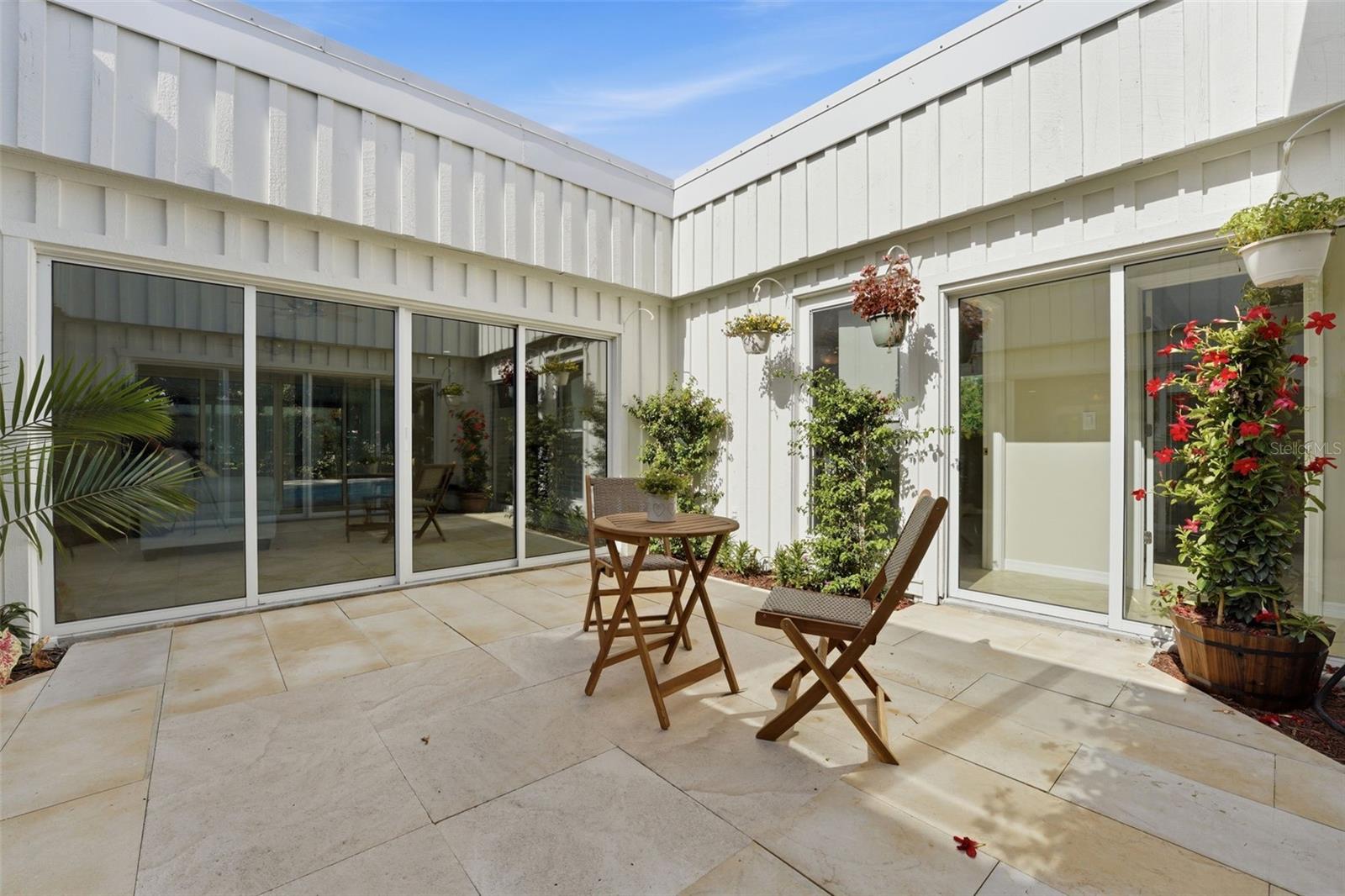 BLUE DOLPHIN ESTATES - Residential
