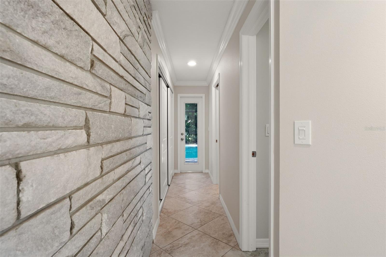 BLUE DOLPHIN ESTATES - Residential
