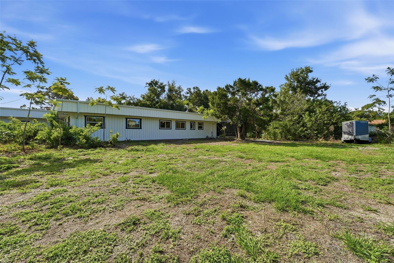 BLUE DOLPHIN ESTATES - Residential