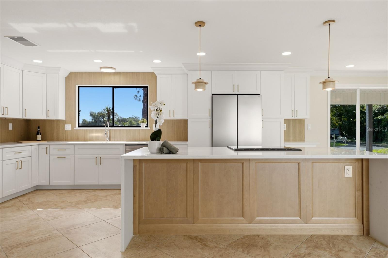 BLUE DOLPHIN ESTATES - Residential