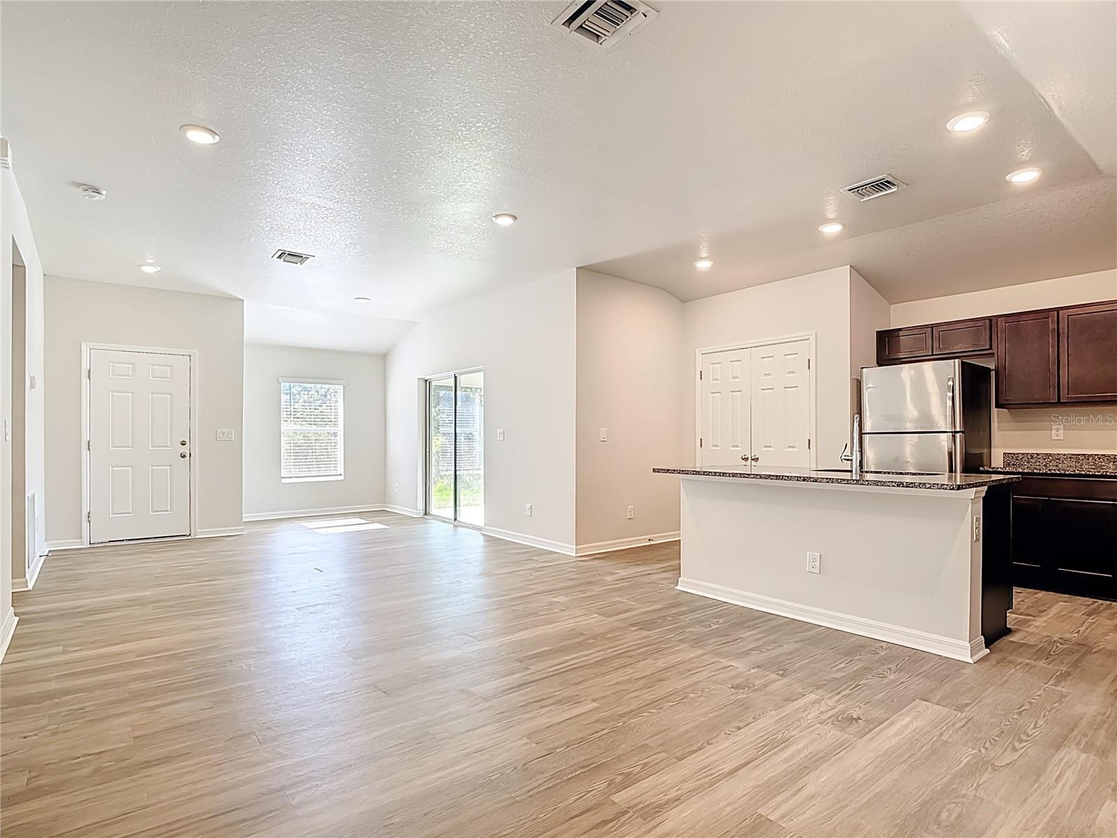 GREENBRIAR - Residential Income
