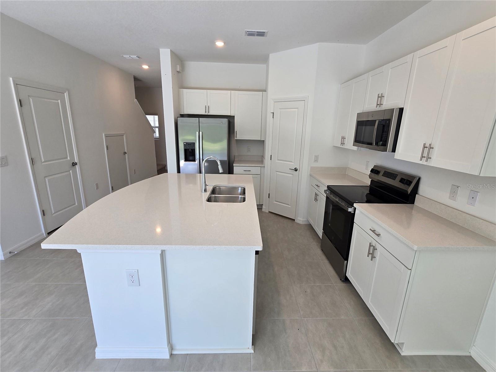 RIVER LNDG PH 4 & 5 - Residential Lease