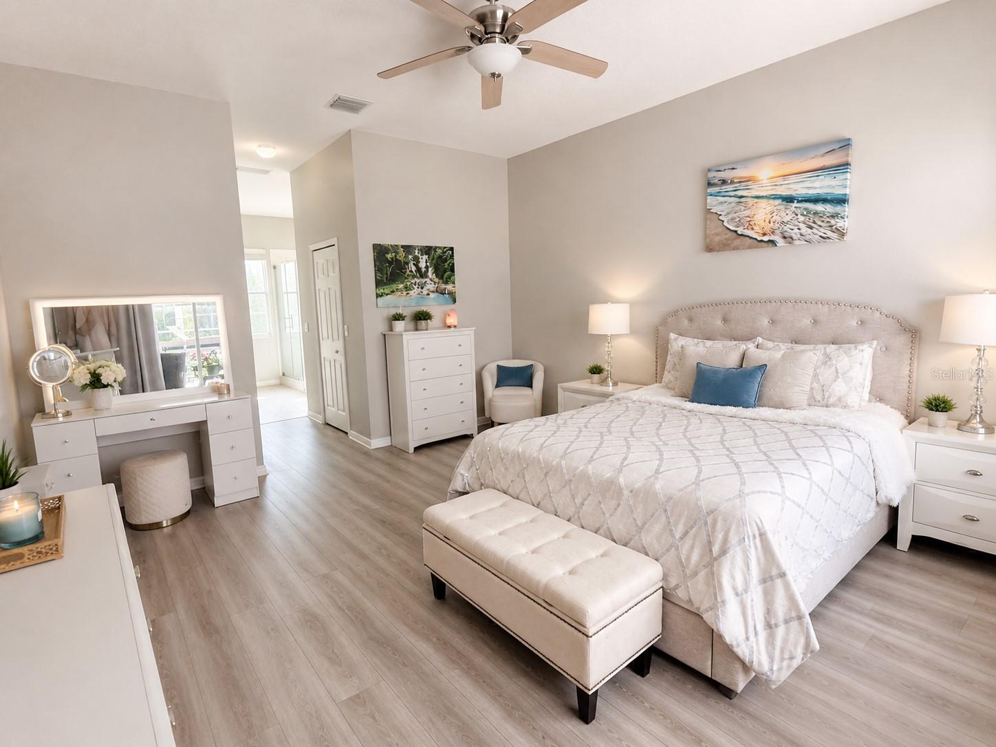 BAY OAKS ESTATES - Residential