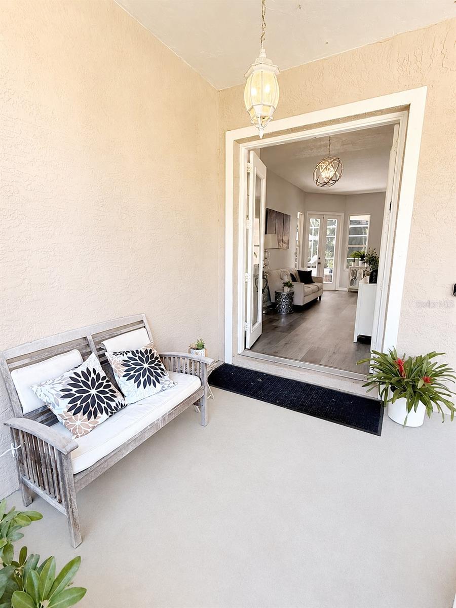 BAY OAKS ESTATES - Residential