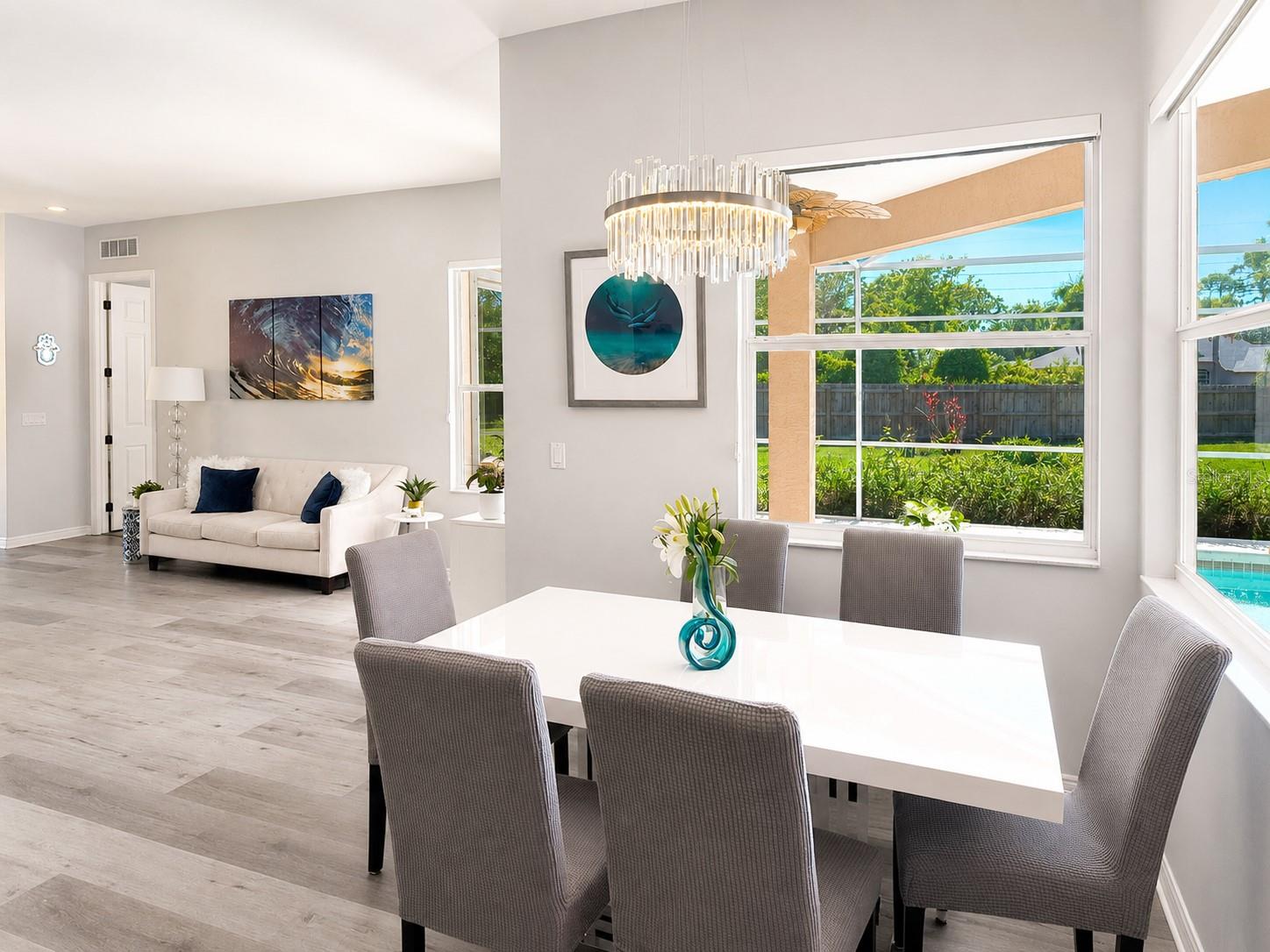 BAY OAKS ESTATES - Residential