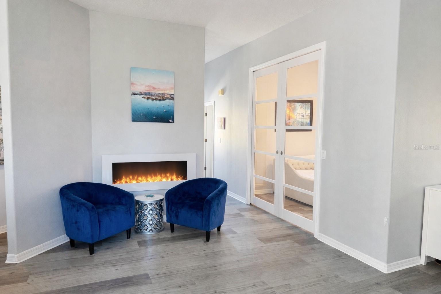 BAY OAKS ESTATES - Residential