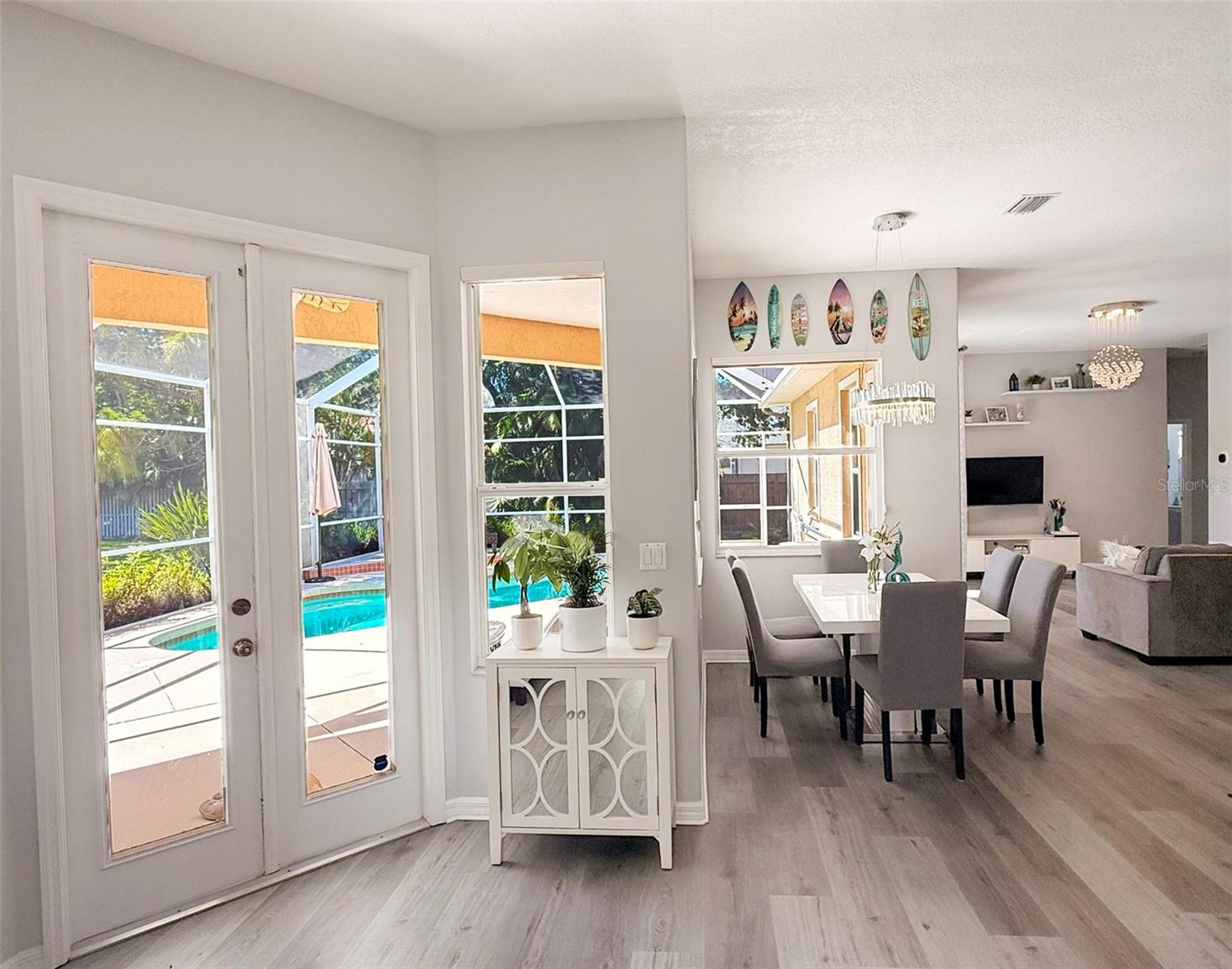 BAY OAKS ESTATES - Residential