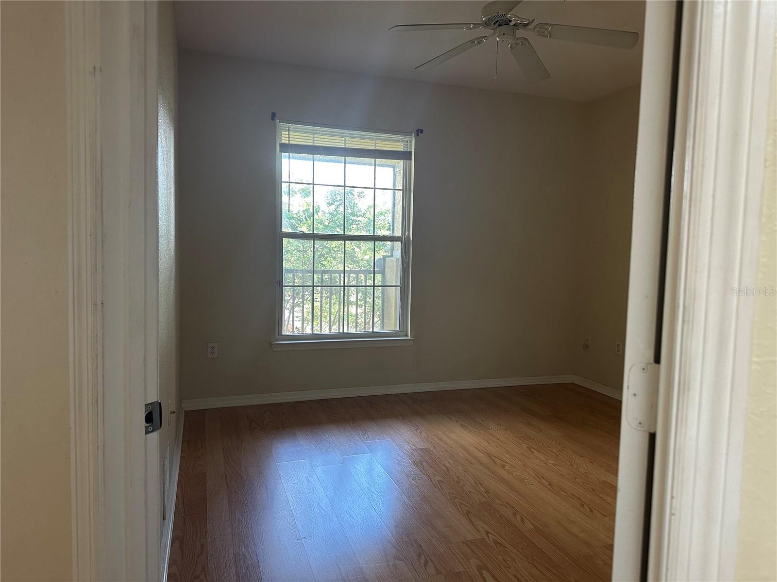 COURTNEY PALMS CONDO - Residential Lease