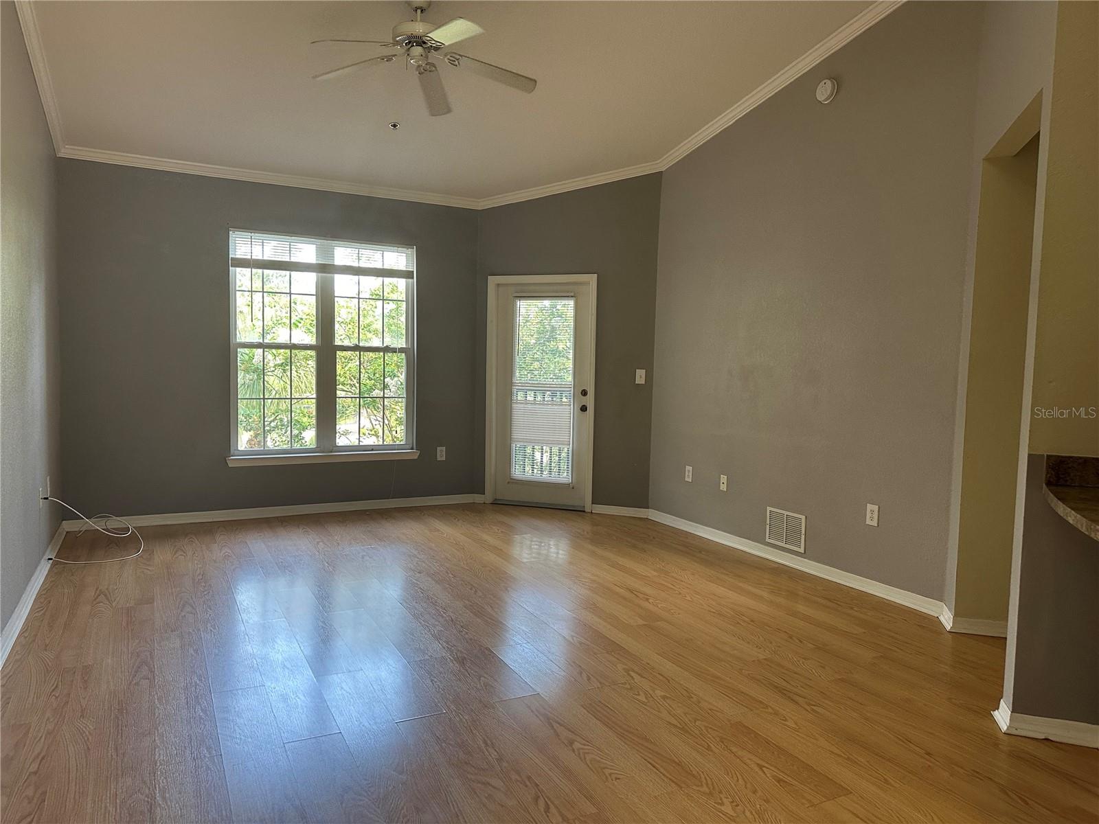 COURTNEY PALMS CONDO - Residential Lease