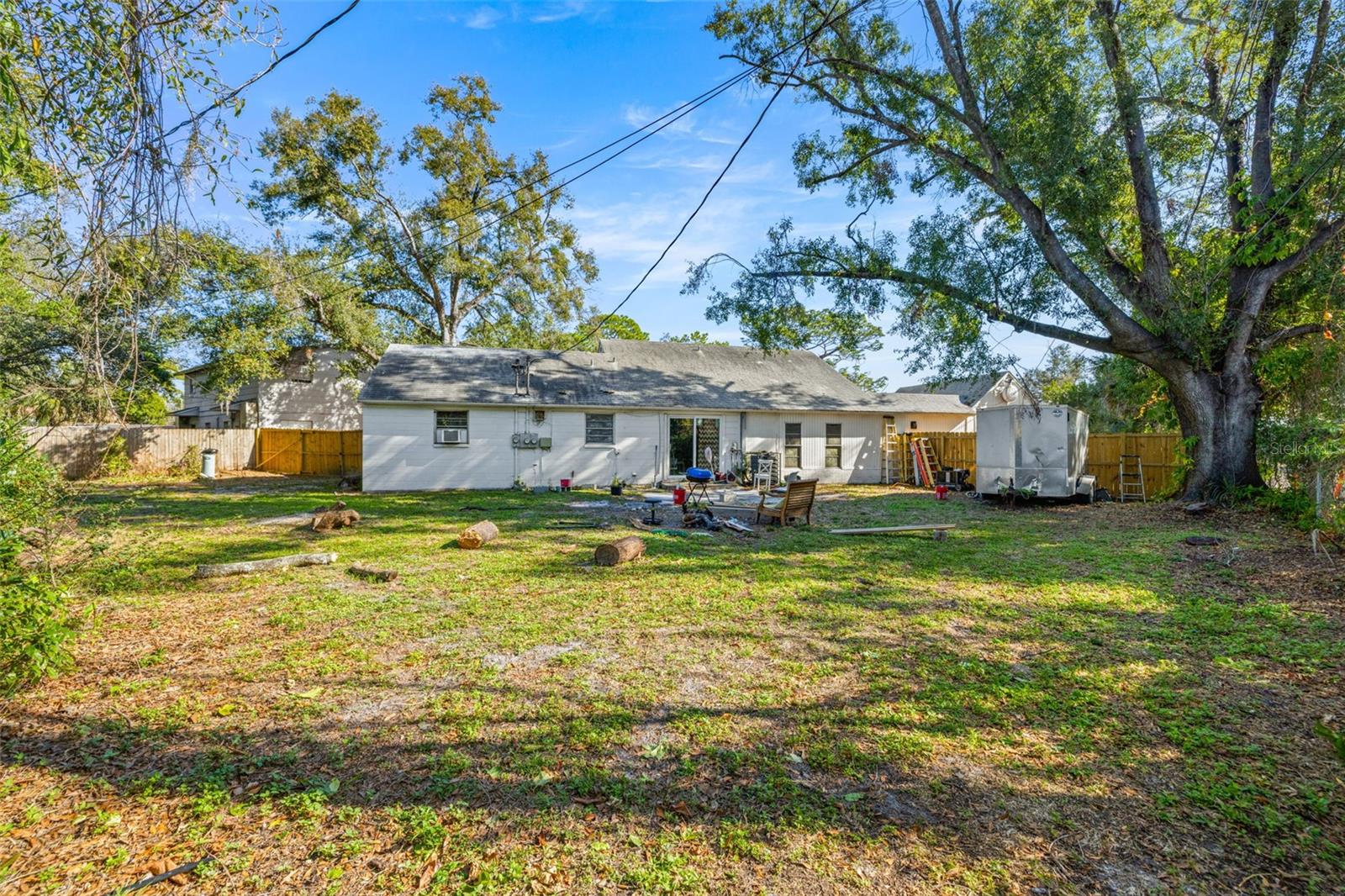 HAMNERS W E HOMESTEAD ACRES - Residential Income