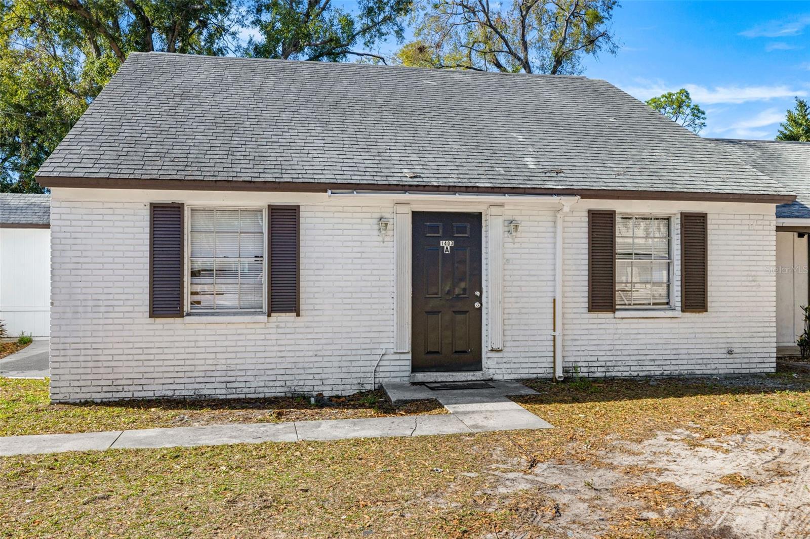 HAMNERS W E HOMESTEAD ACRES - Residential Income