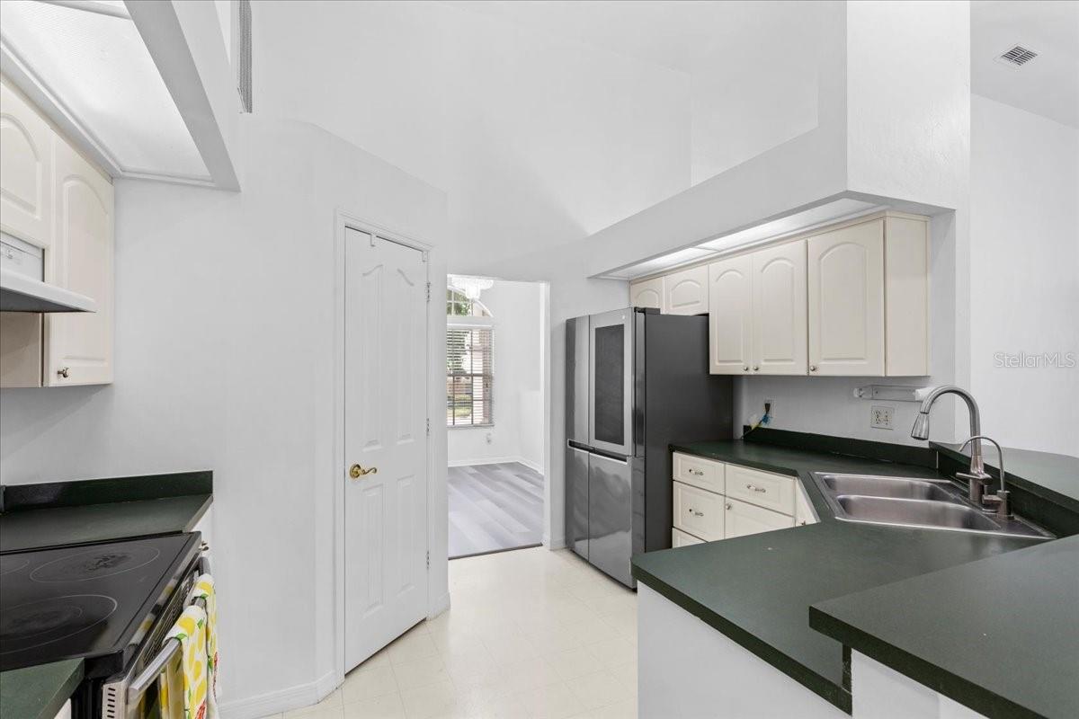 BROADMOOR PH 4-C - Residential