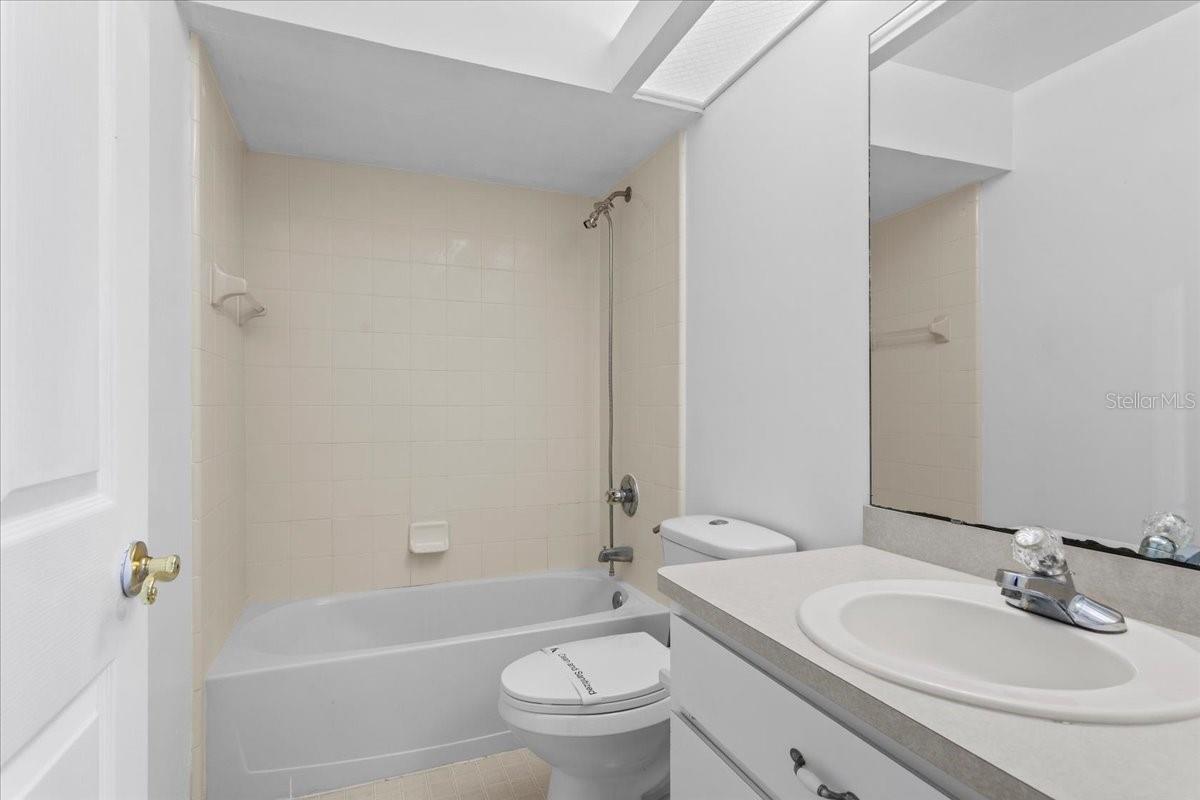 BROADMOOR PH 4-C - Residential