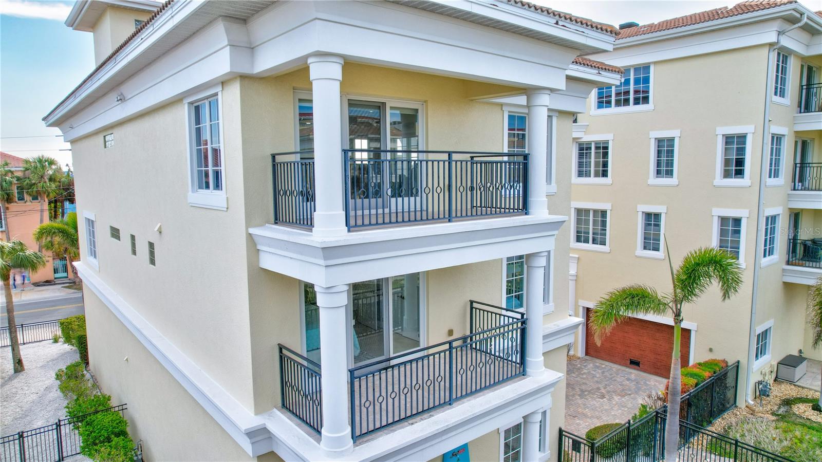SARASOTA BEACH - Residential
