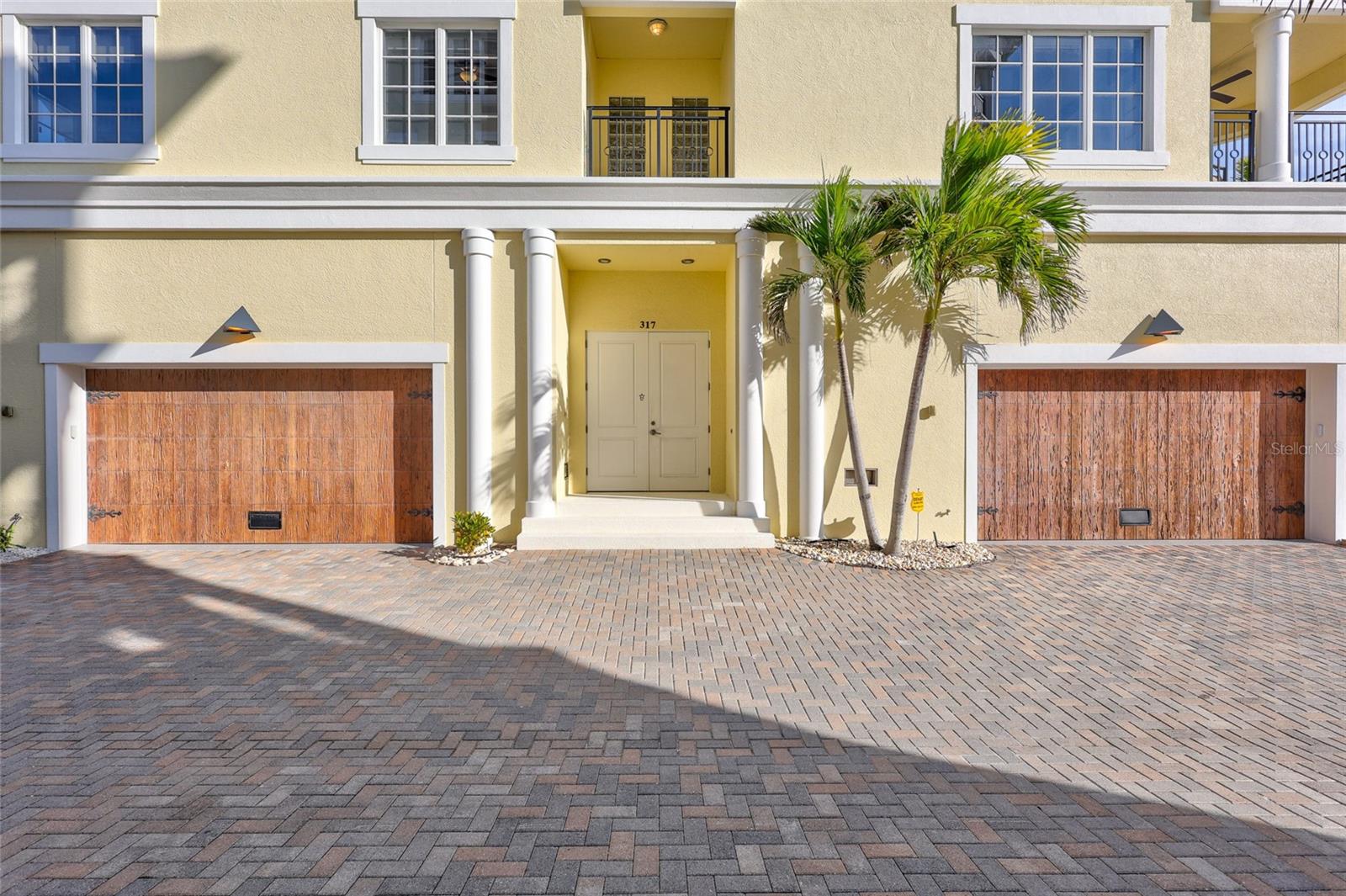 SARASOTA BEACH - Residential