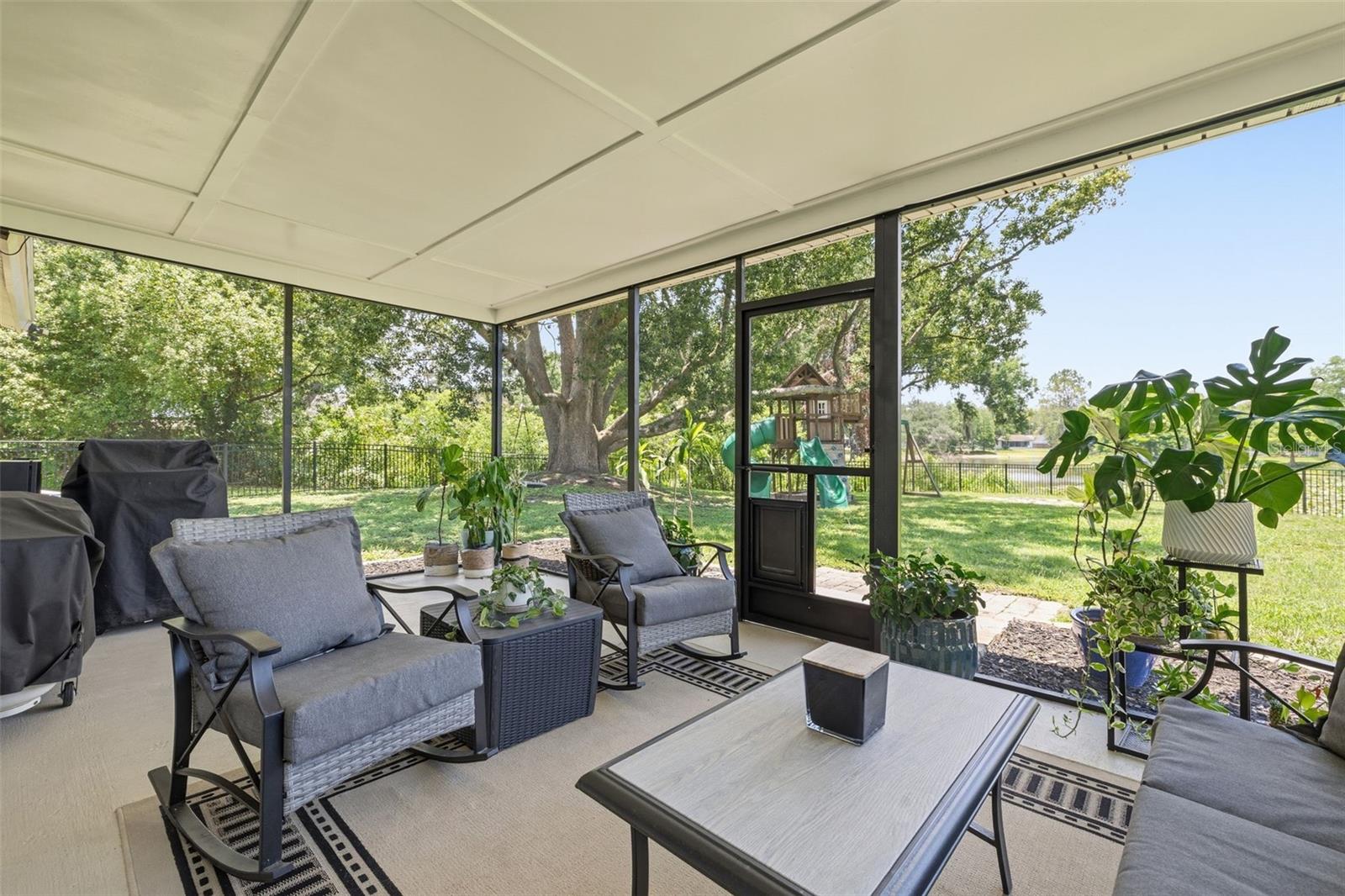 LIVINGSTON UNIT II B - Residential
