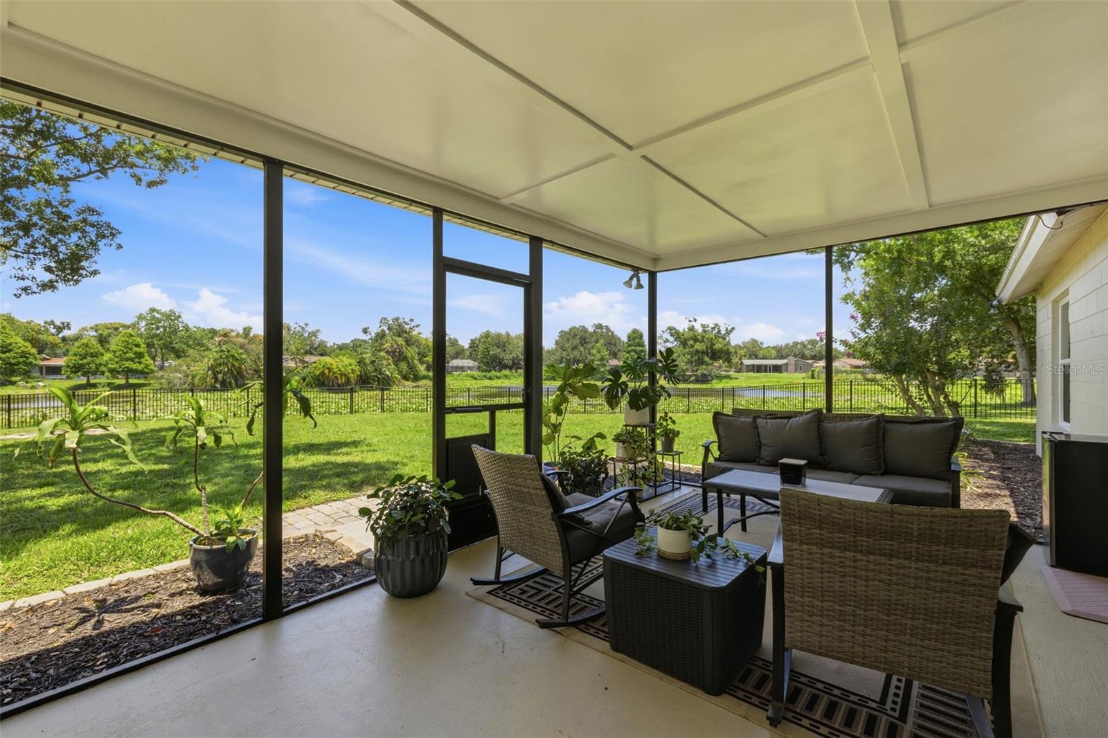 LIVINGSTON UNIT II B - Residential