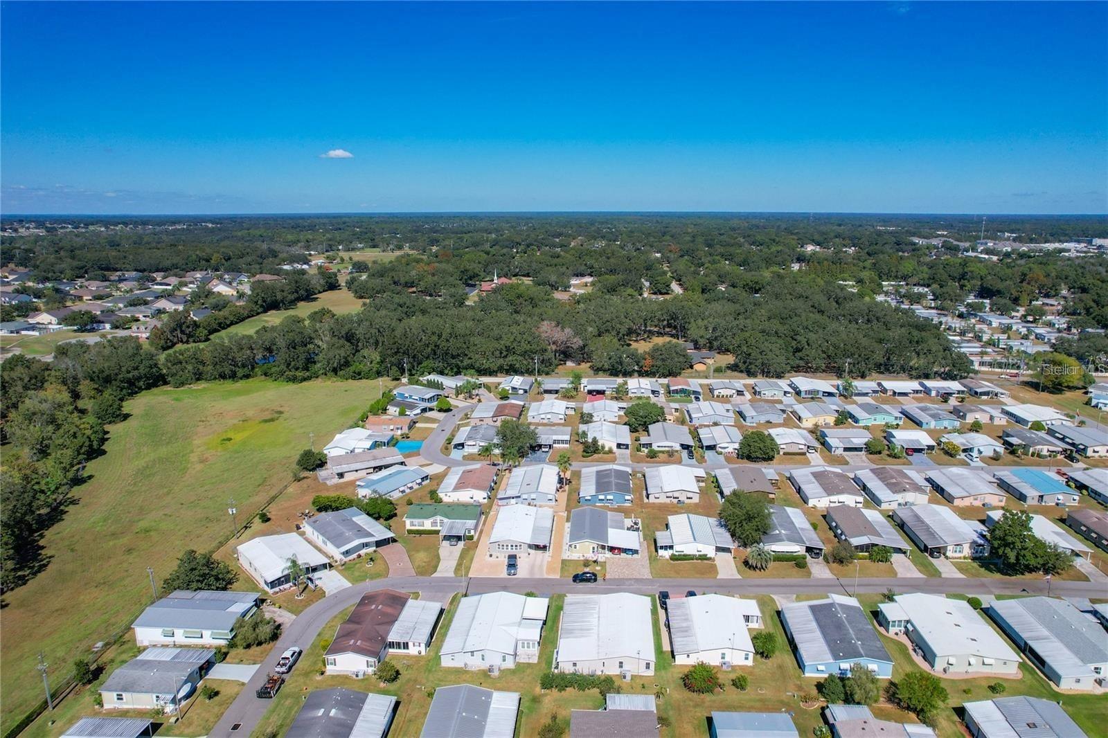 FOXWOOD LAKE ESTATES - Residential
