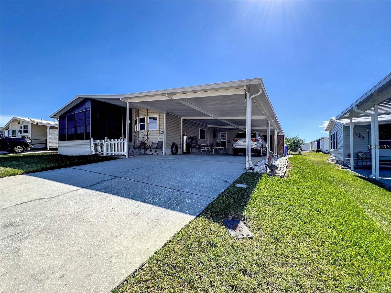 FOXWOOD LAKE ESTATES - Residential