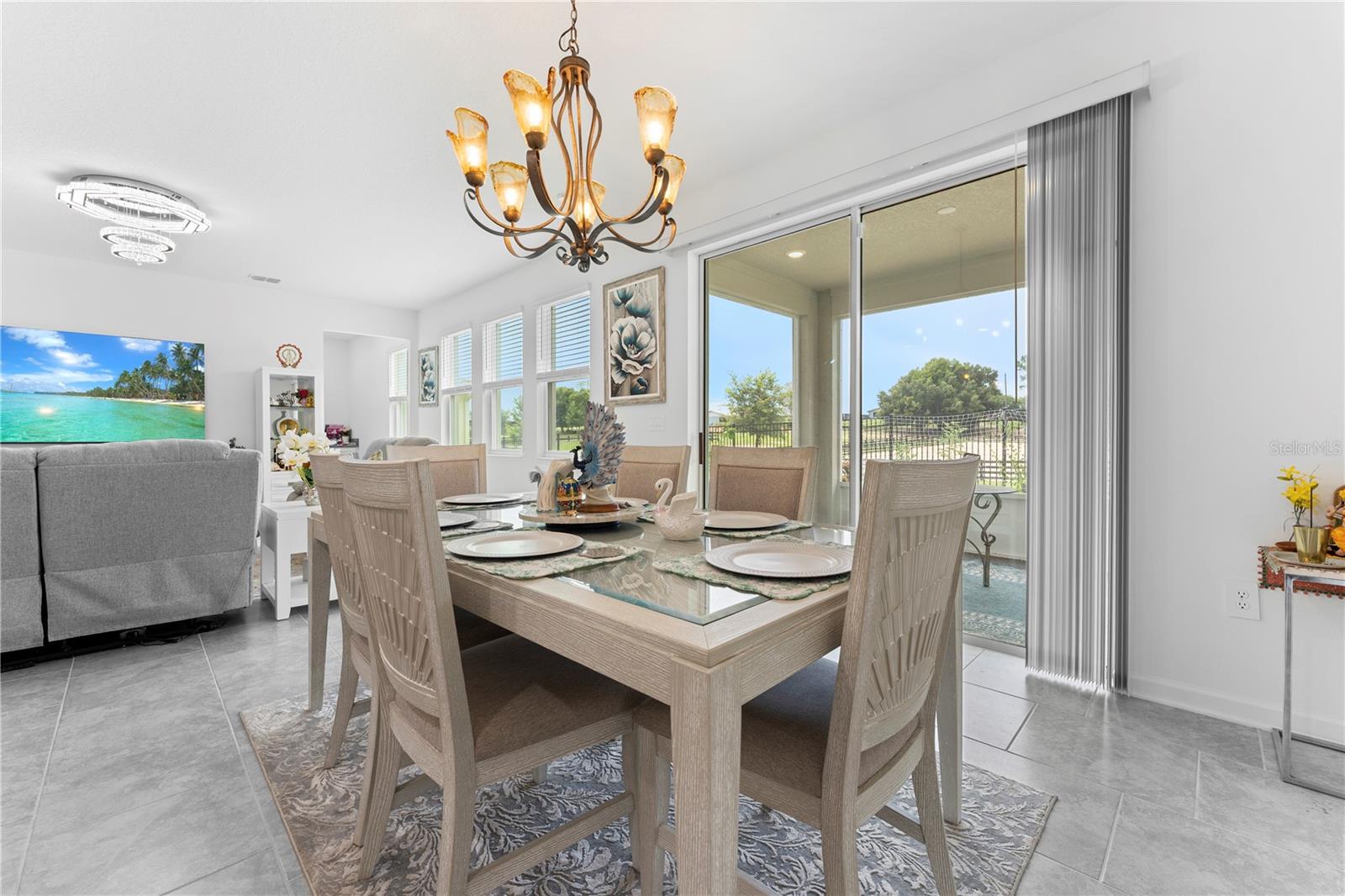 GOLDEN ORCHARD - Residential