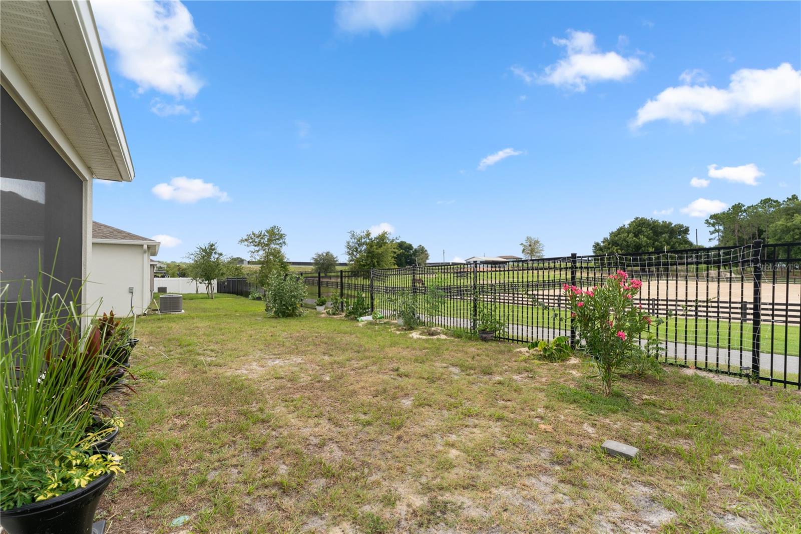 GOLDEN ORCHARD - Residential