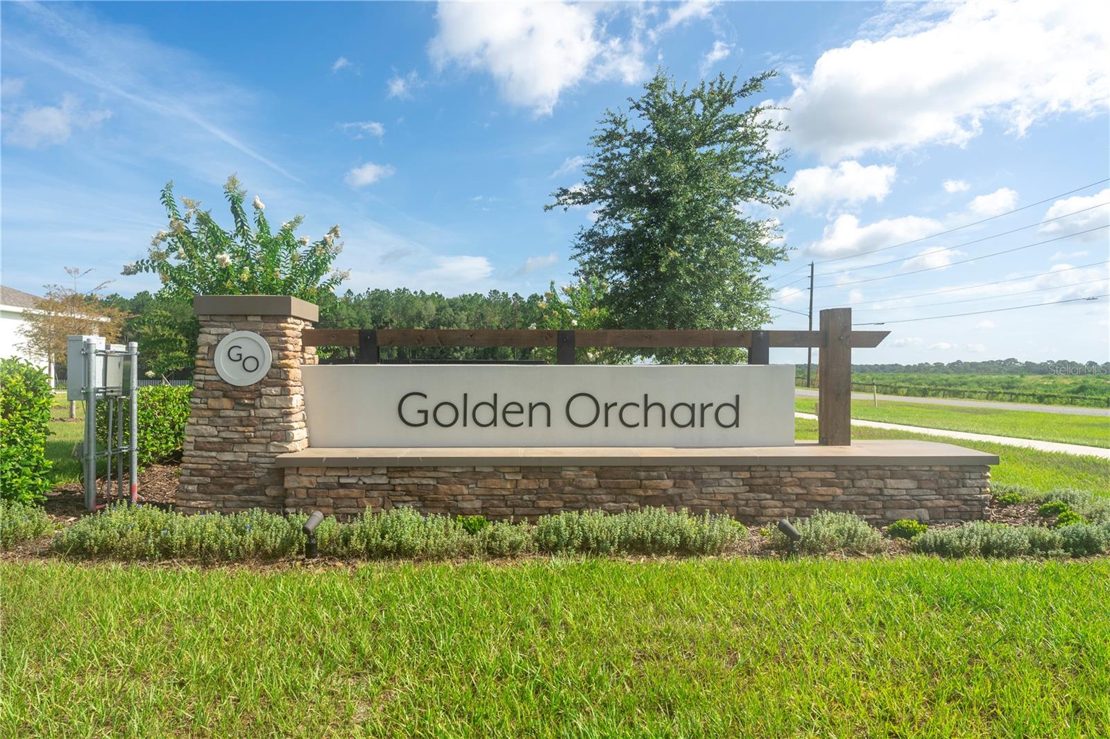 GOLDEN ORCHARD - Residential