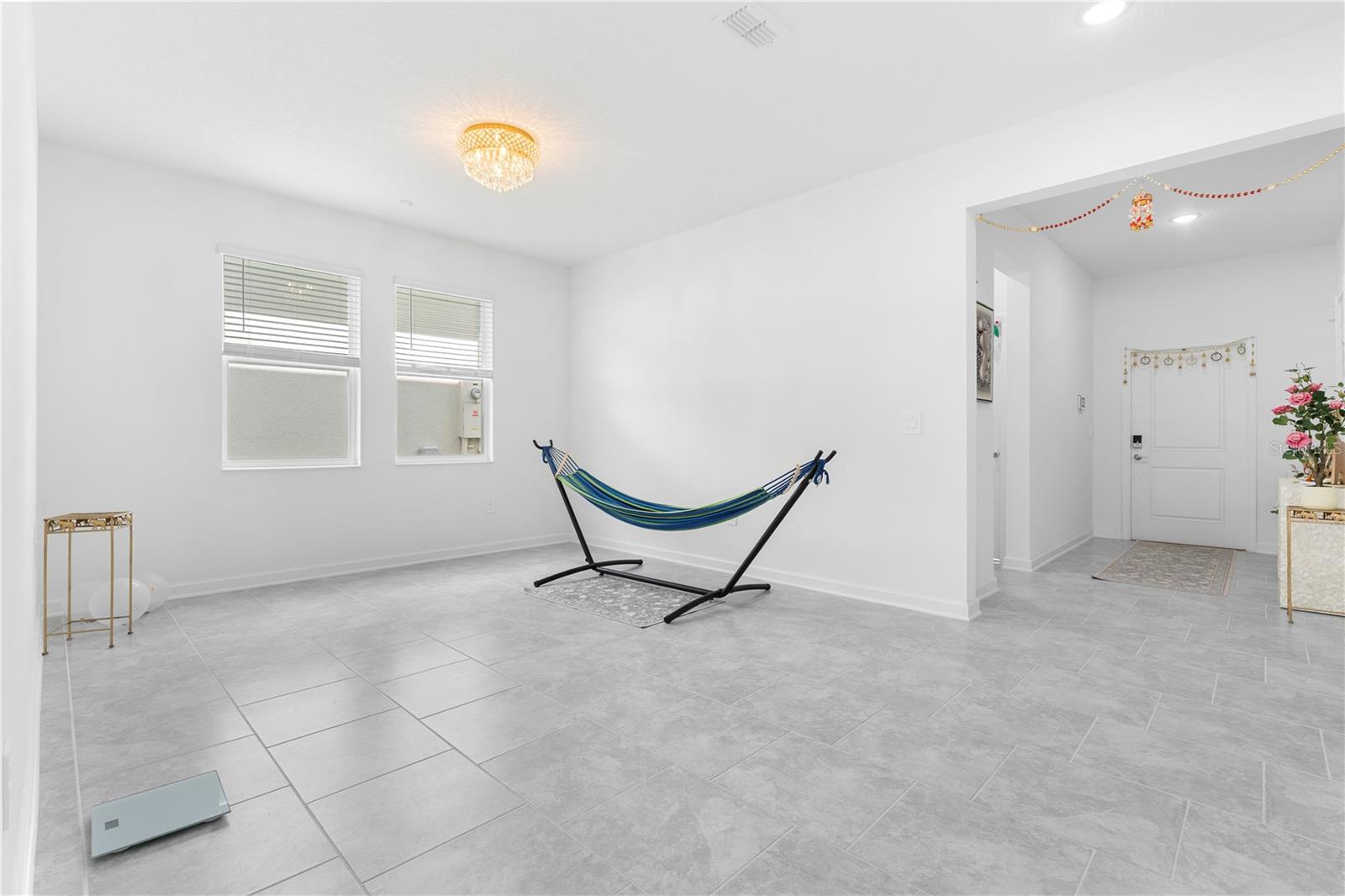 GOLDEN ORCHARD - Residential