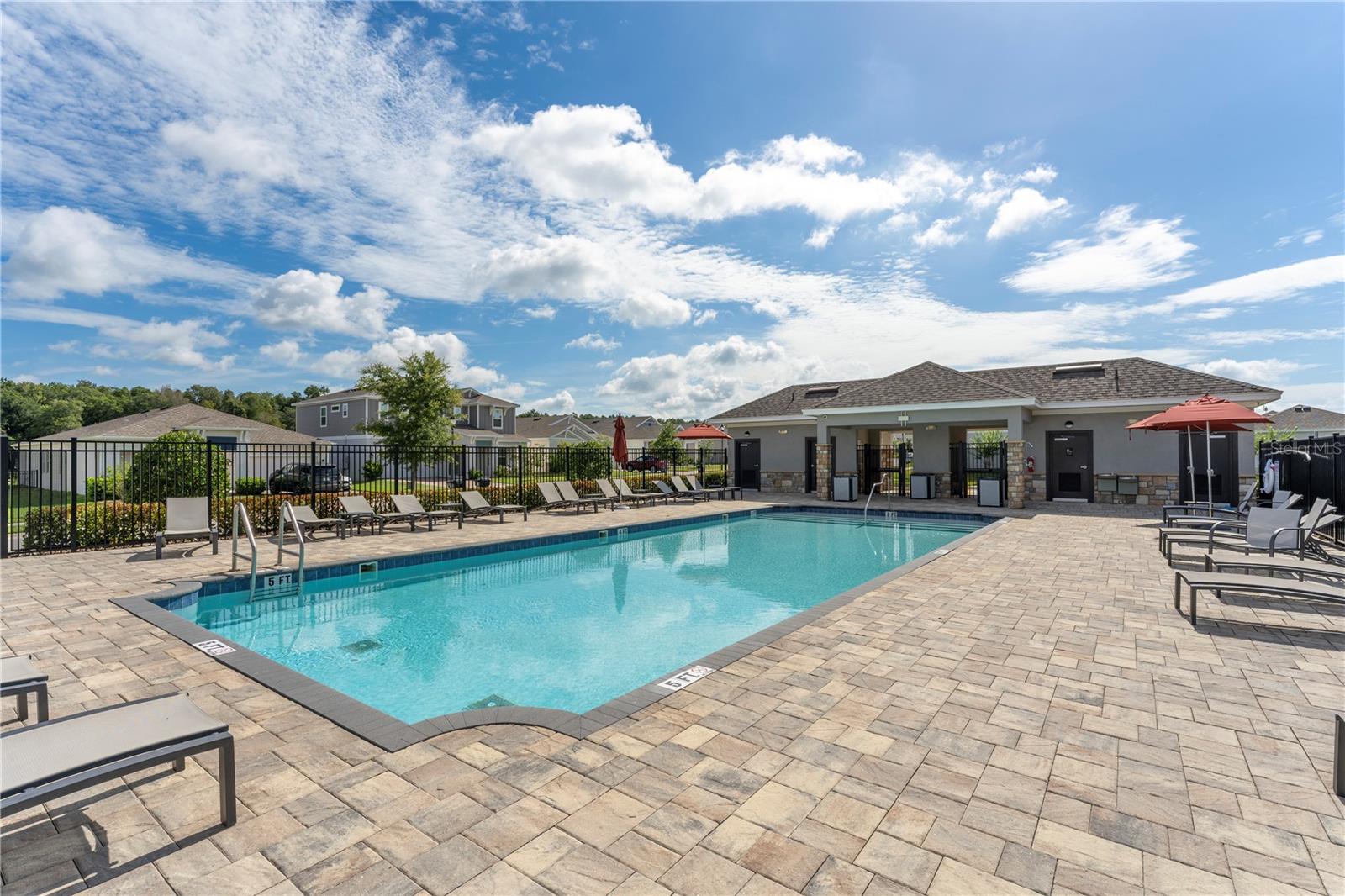 GOLDEN ORCHARD - Residential