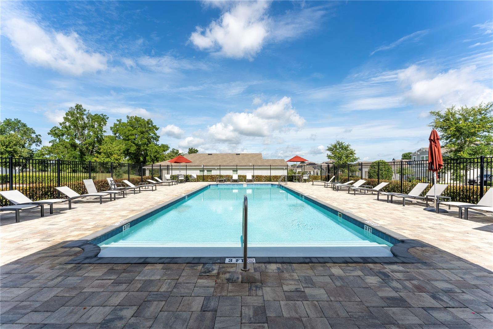 GOLDEN ORCHARD - Residential