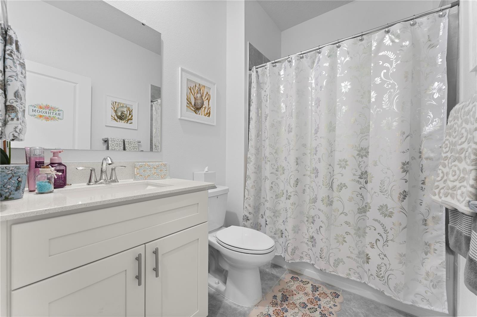 GOLDEN ORCHARD - Residential