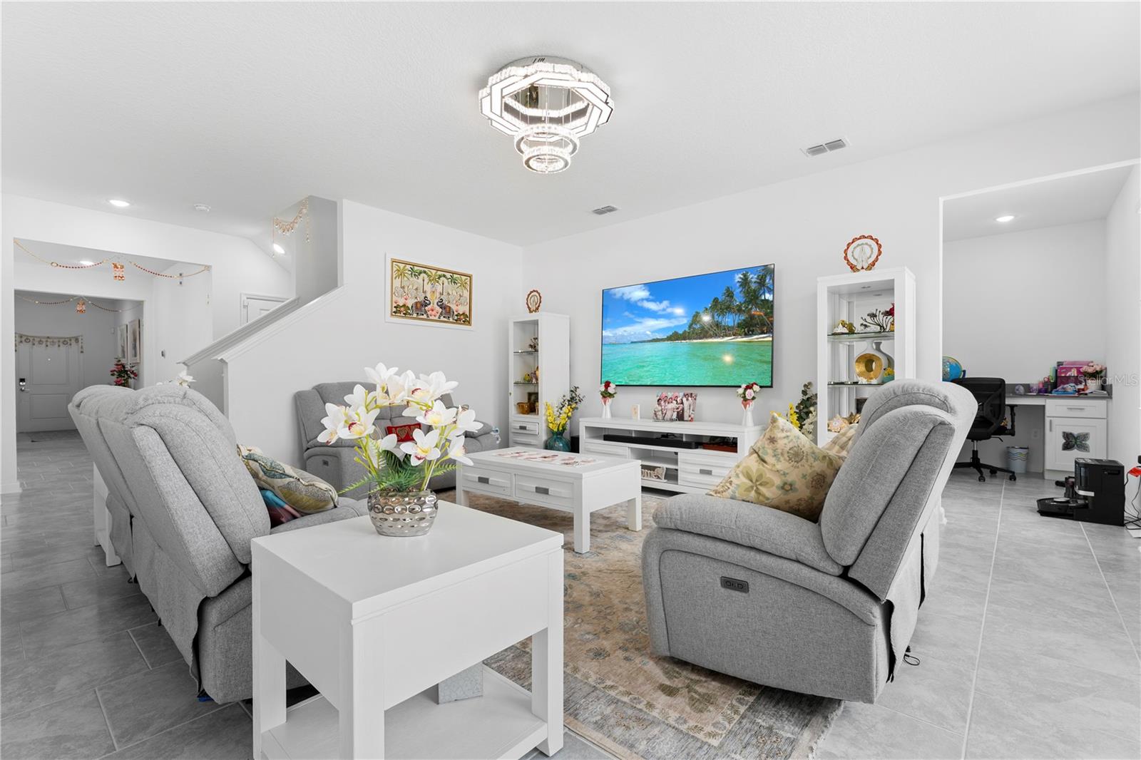 GOLDEN ORCHARD - Residential
