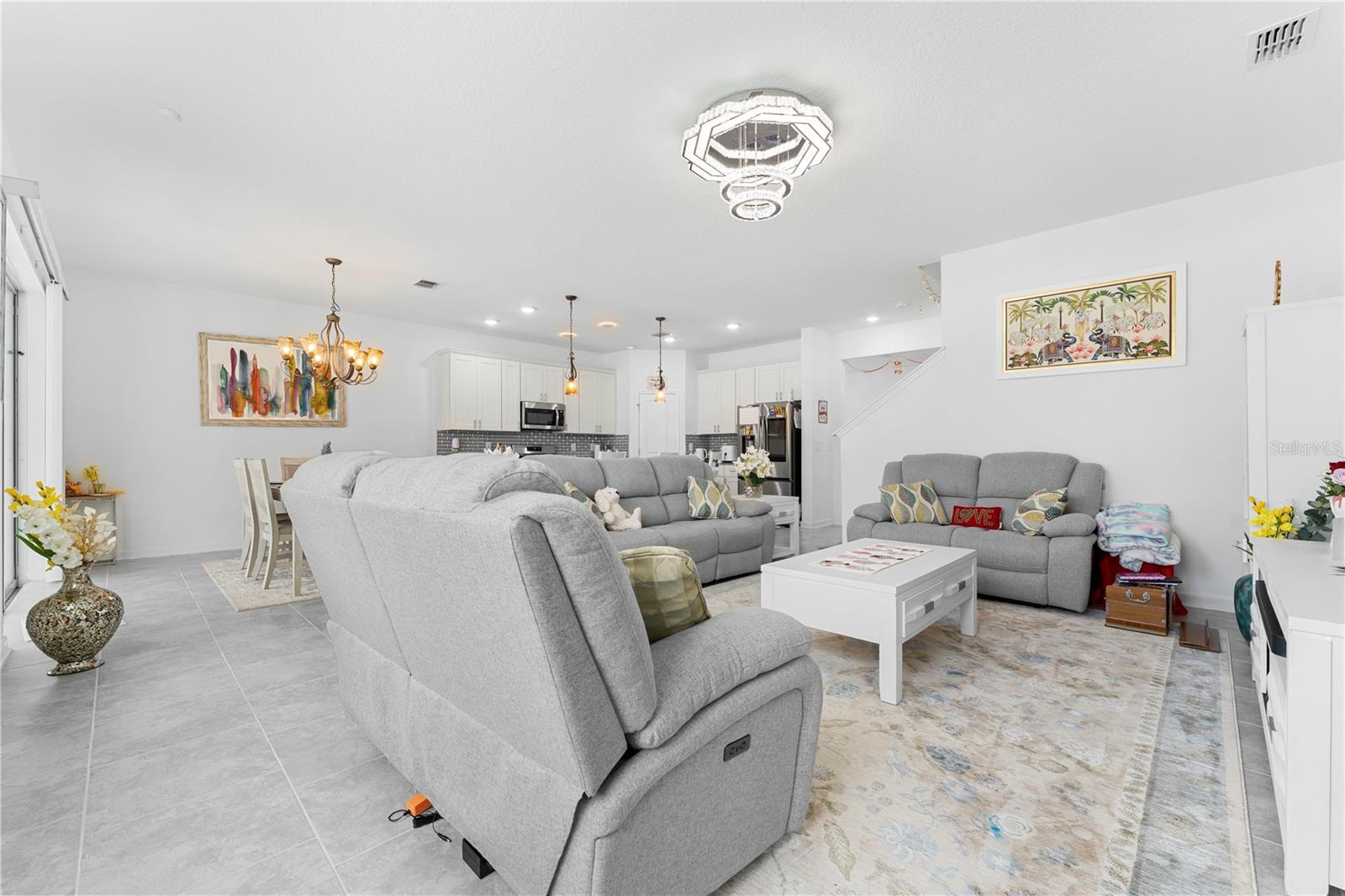 GOLDEN ORCHARD - Residential