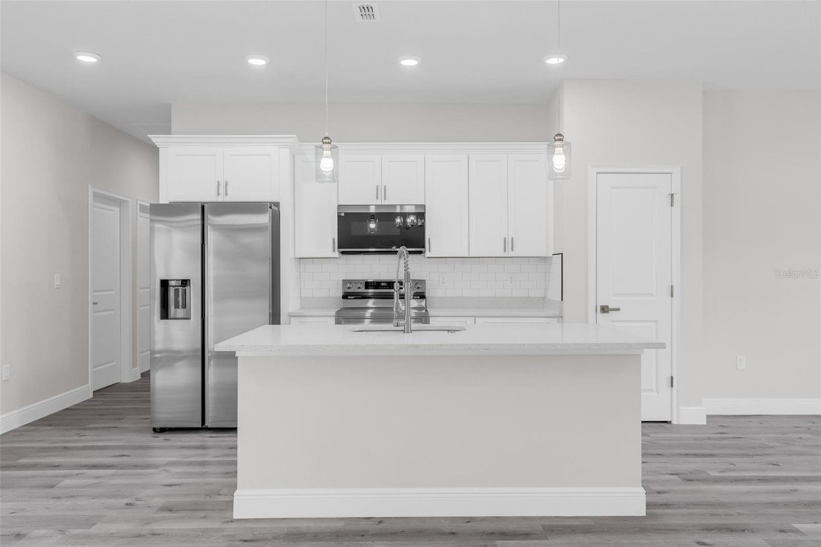 CITRUS SPGS UNIT 13 - Residential