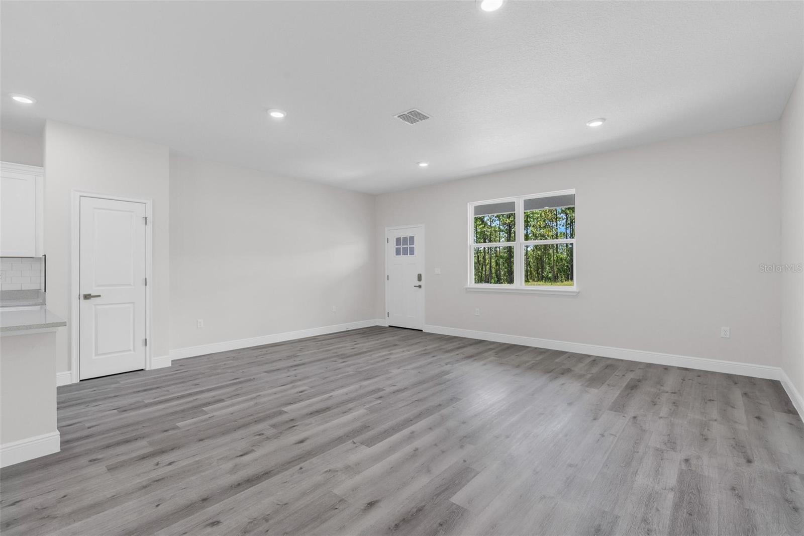 CITRUS SPGS UNIT 13 - Residential