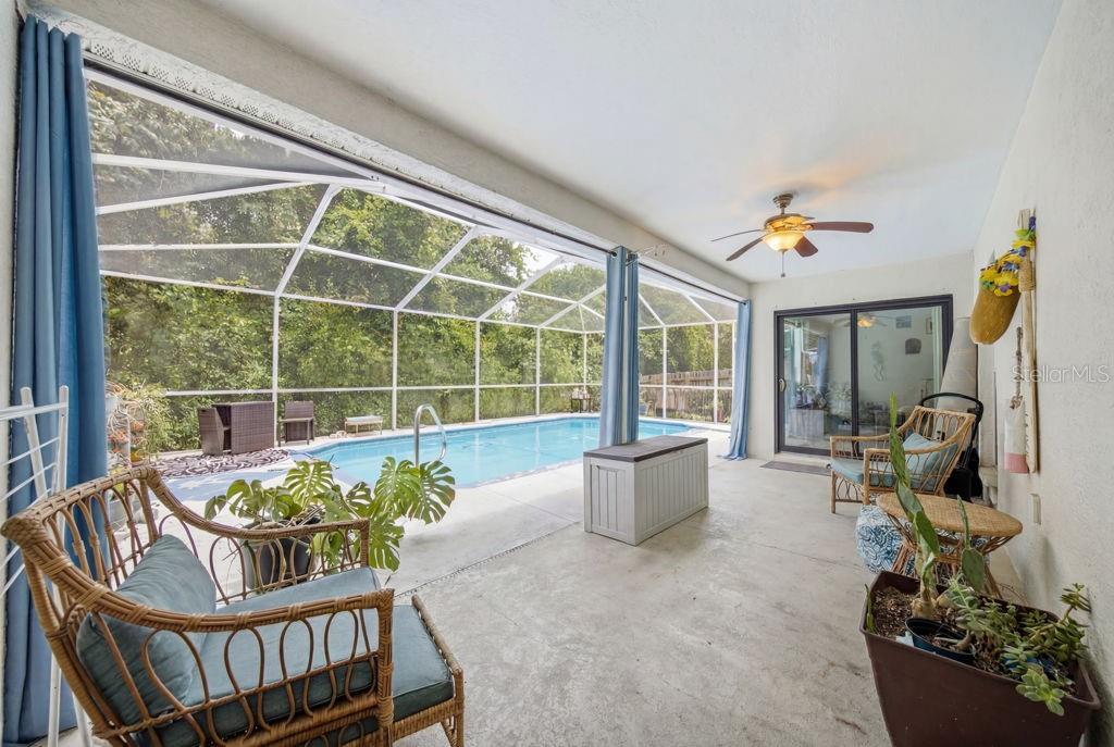 RAINBOW OAKS - Residential