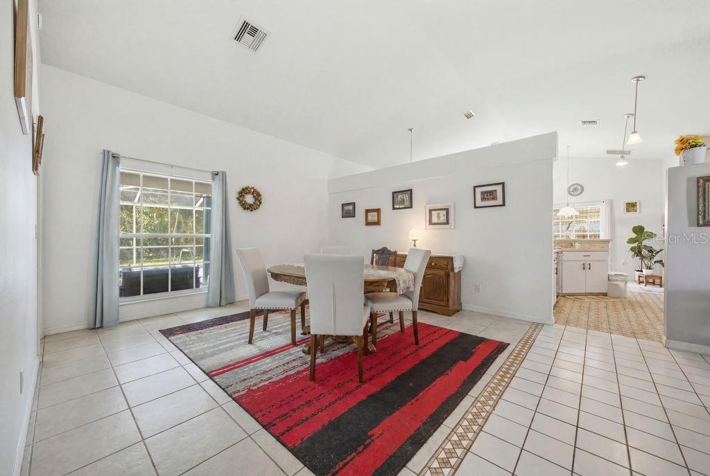 RAINBOW OAKS - Residential