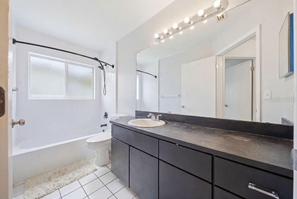 RAINBOW OAKS - Residential