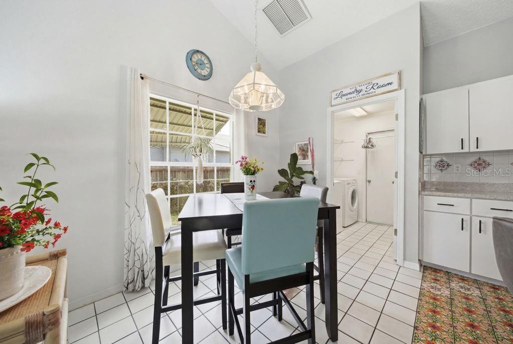 RAINBOW OAKS - Residential