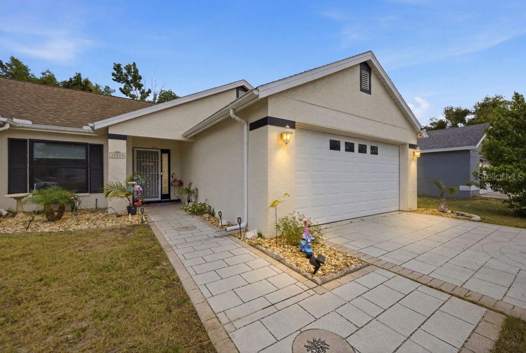RAINBOW OAKS - Residential