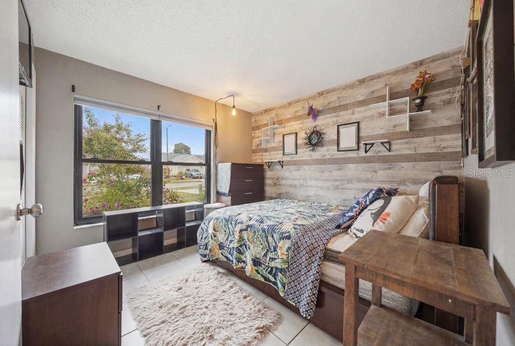 RAINBOW OAKS - Residential
