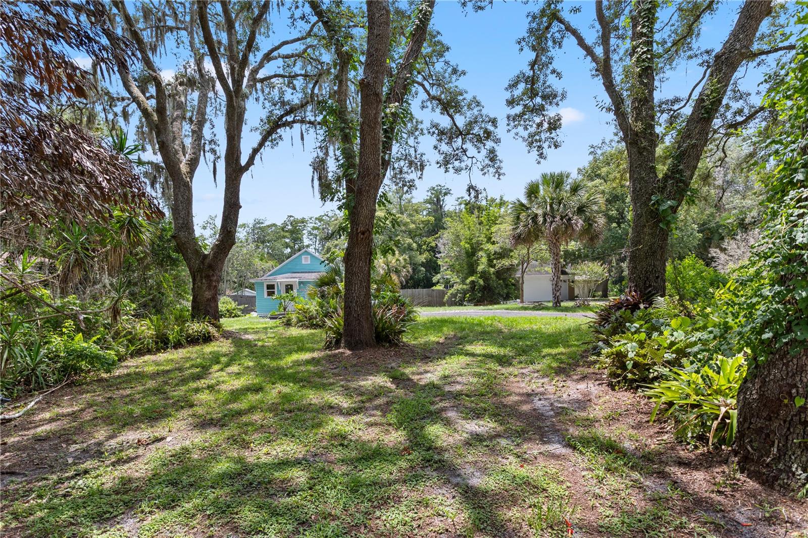 SPORTSMANS PARADISE REP OF A PT OF - Residential