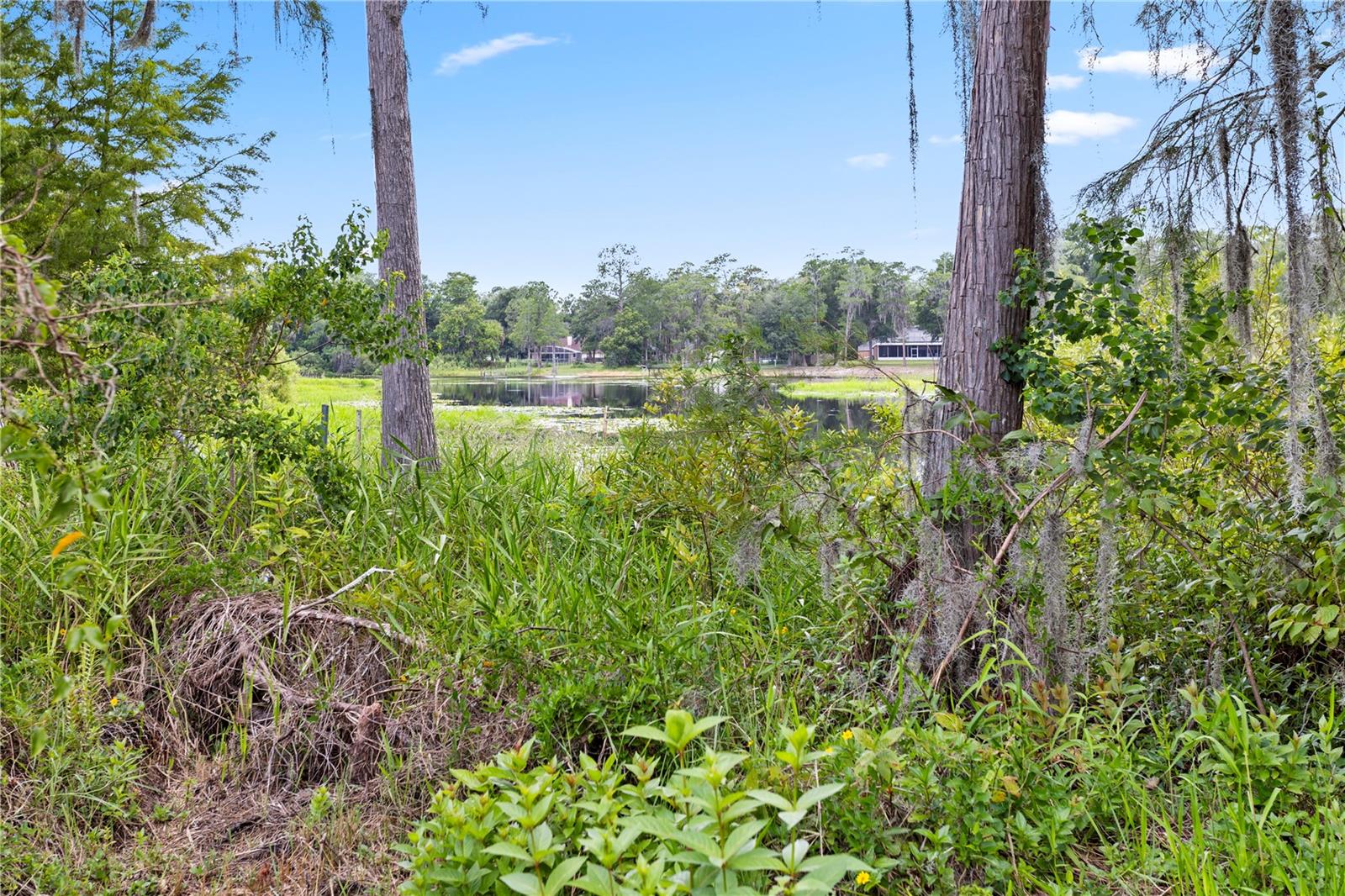 SPORTSMANS PARADISE REP OF A PT OF - Residential