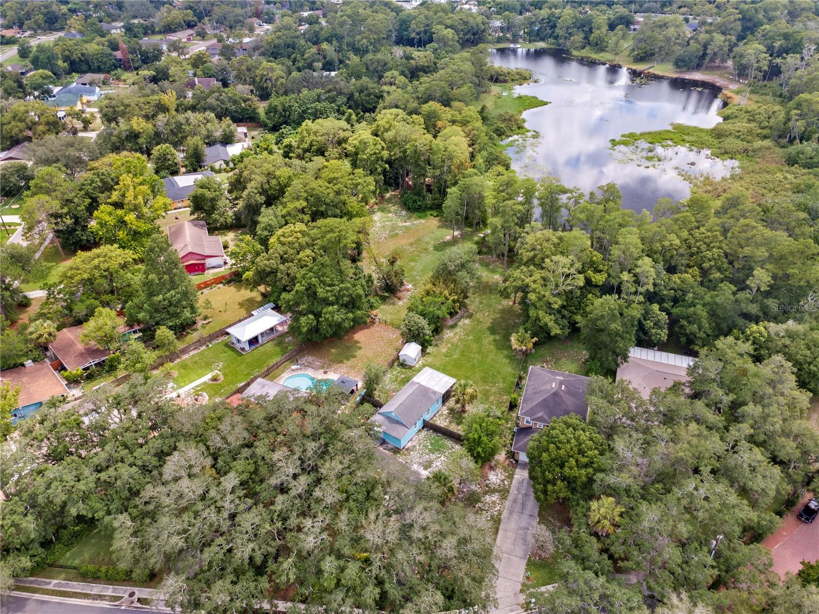 SPORTSMANS PARADISE REP OF A PT OF - Residential