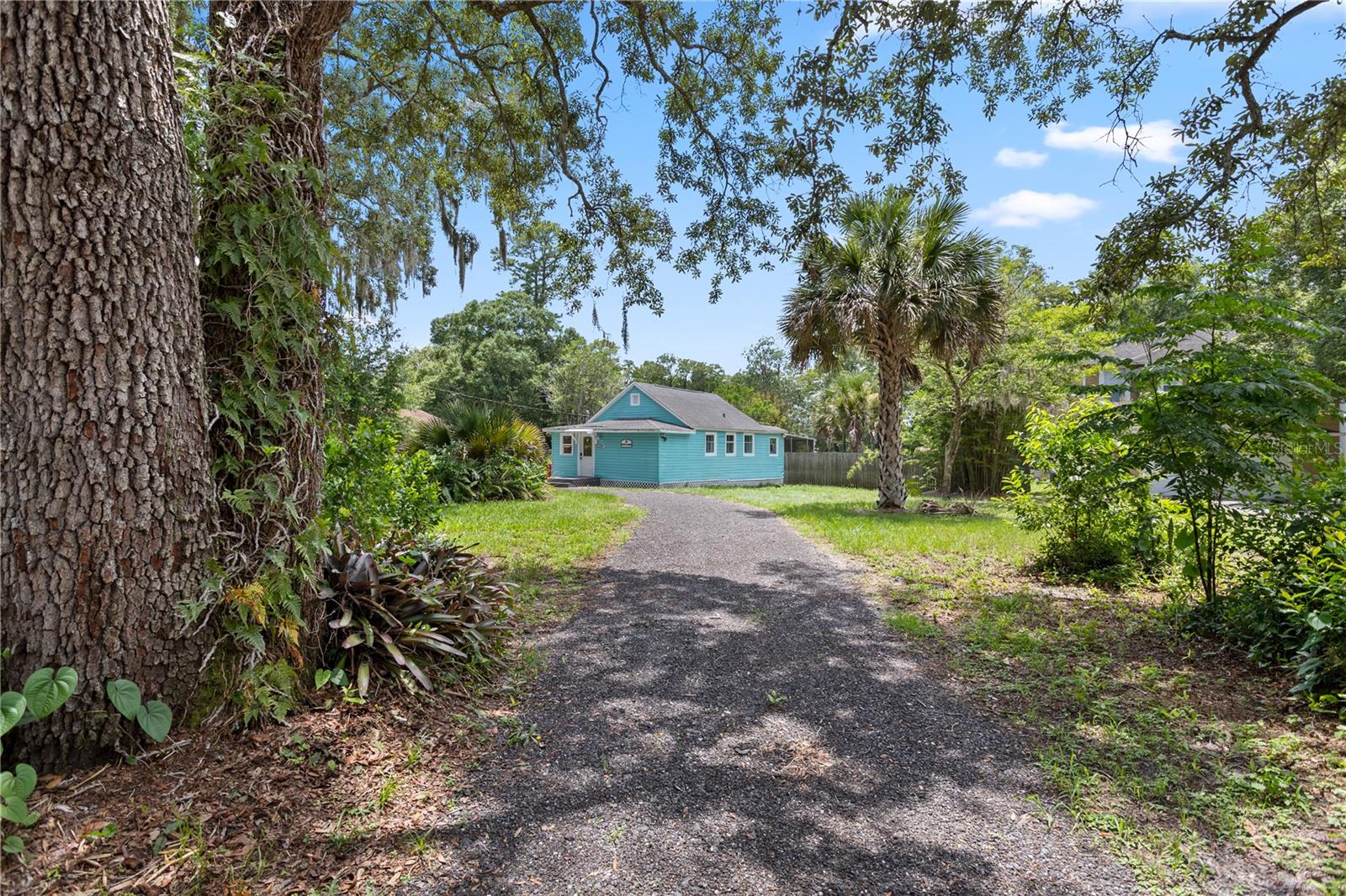 SPORTSMANS PARADISE REP OF A PT OF - Residential
