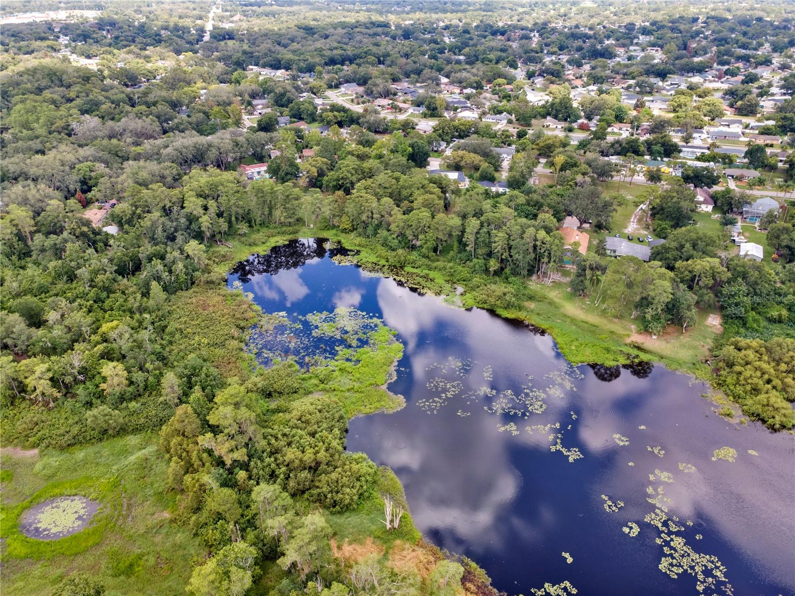 SPORTSMANS PARADISE REP OF A PT OF - Residential